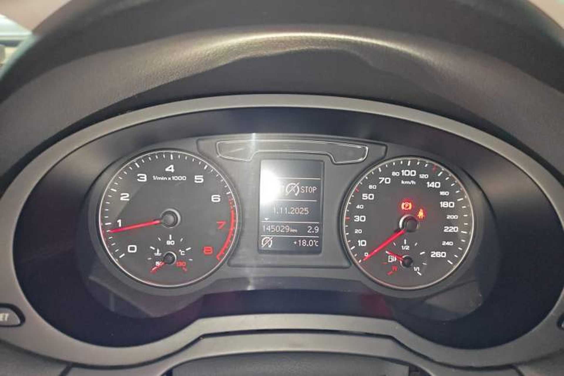 Used Audi Q3 2016 35 TFSI Fashion Model Instrument Cluster