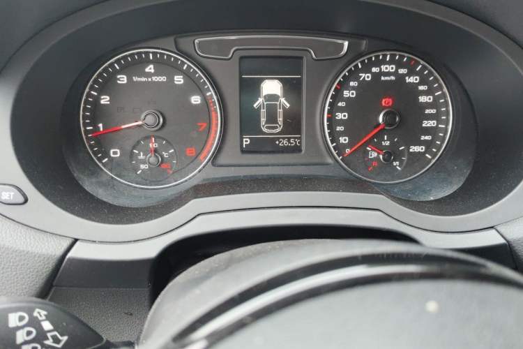 Used Audi Q3 2016 30 TFSI Fashion Model Instrument Cluster