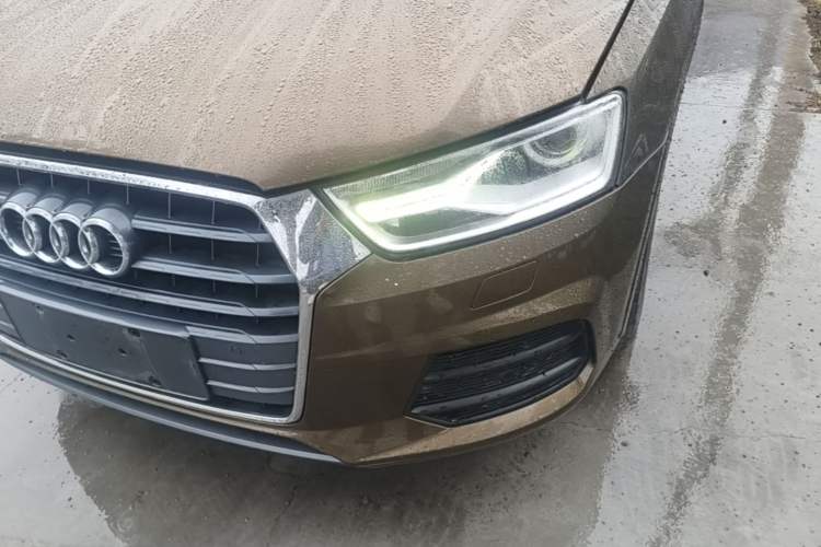 Used Audi Q3 2016 35 TFSI Fashion Model Left Front Headlight