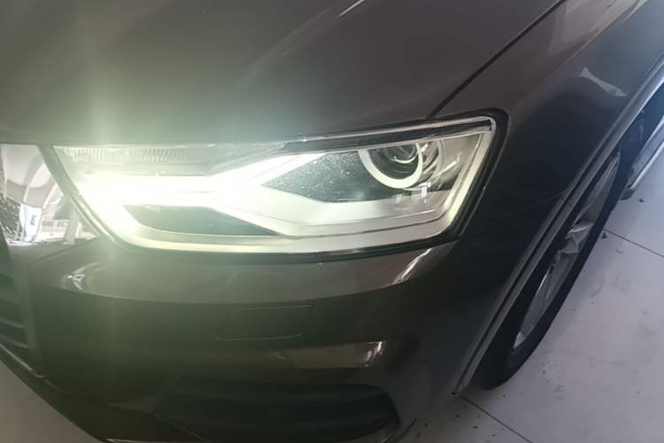 Used Audi Q3 2016 35 TFSI Fashion Model Left Front Headlight