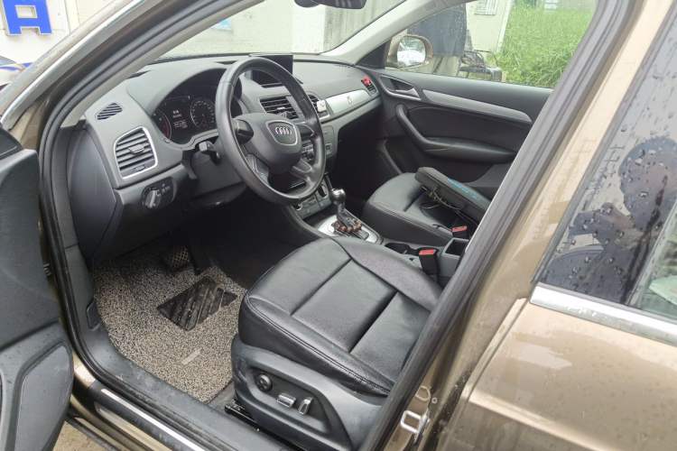 Used Audi Q3 2016 30 TFSI Standard Model Left Front Seat