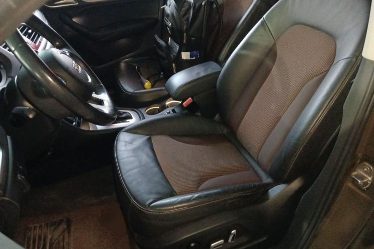 Used Audi Q3 2016 30 TFSI Fashion Model Left Front Seat