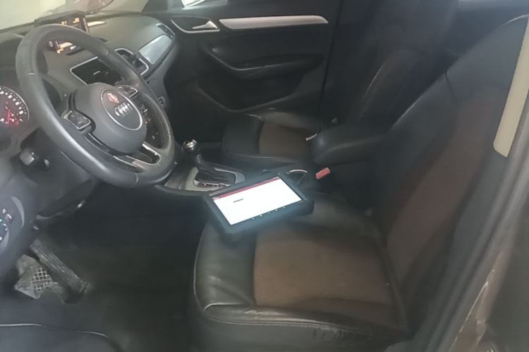 Used Audi Q3 2016 35 TFSI Fashion Model Left Front Seat