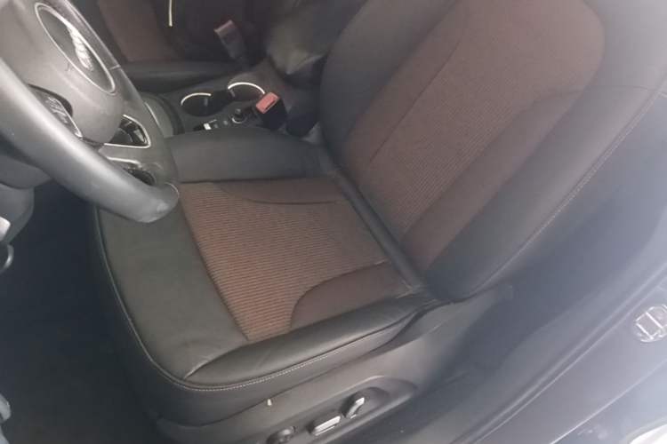 Used Audi Q3 2016 35 TFSI Fashion Model Left Front Seat