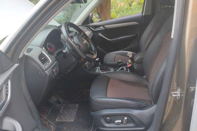 Used Audi Q3 2016 30 TFSI Fashion Model Left Front Seat