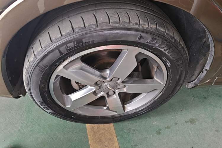 Used Audi Q3 2016 35 TFSI Collection Edition Intelligent Model Left Front Wheel Hub
