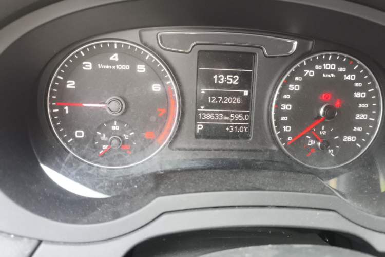 Used Audi Q3 2016 30 TFSI Standard Model Odometer Close Up