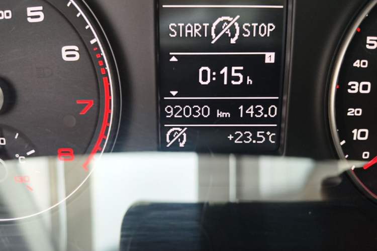 Used Audi Q3 2016 30 TFSI Fashion Model Odometer Close Up