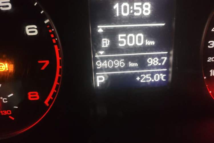 Used Audi Q3 2016 30 TFSI Collector's Edition Intelligent Model Odometer Close Up