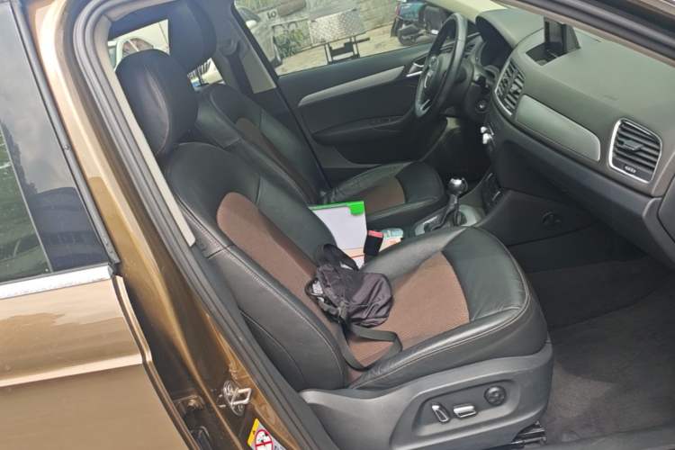 Used Audi Q3 2016 30 TFSI Fashion Model Right Front Seat