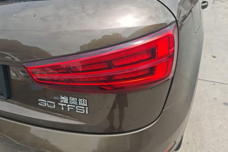 Used Audi Q3 2016 30 TFSI Fashion Model Right Rear Taillight