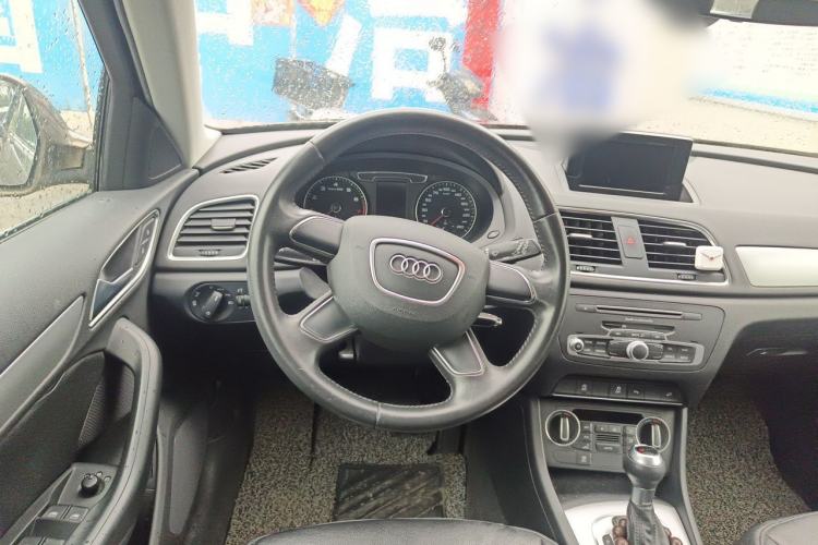 Used Audi Q3 2016 30 TFSI Standard Model Steering Wheel