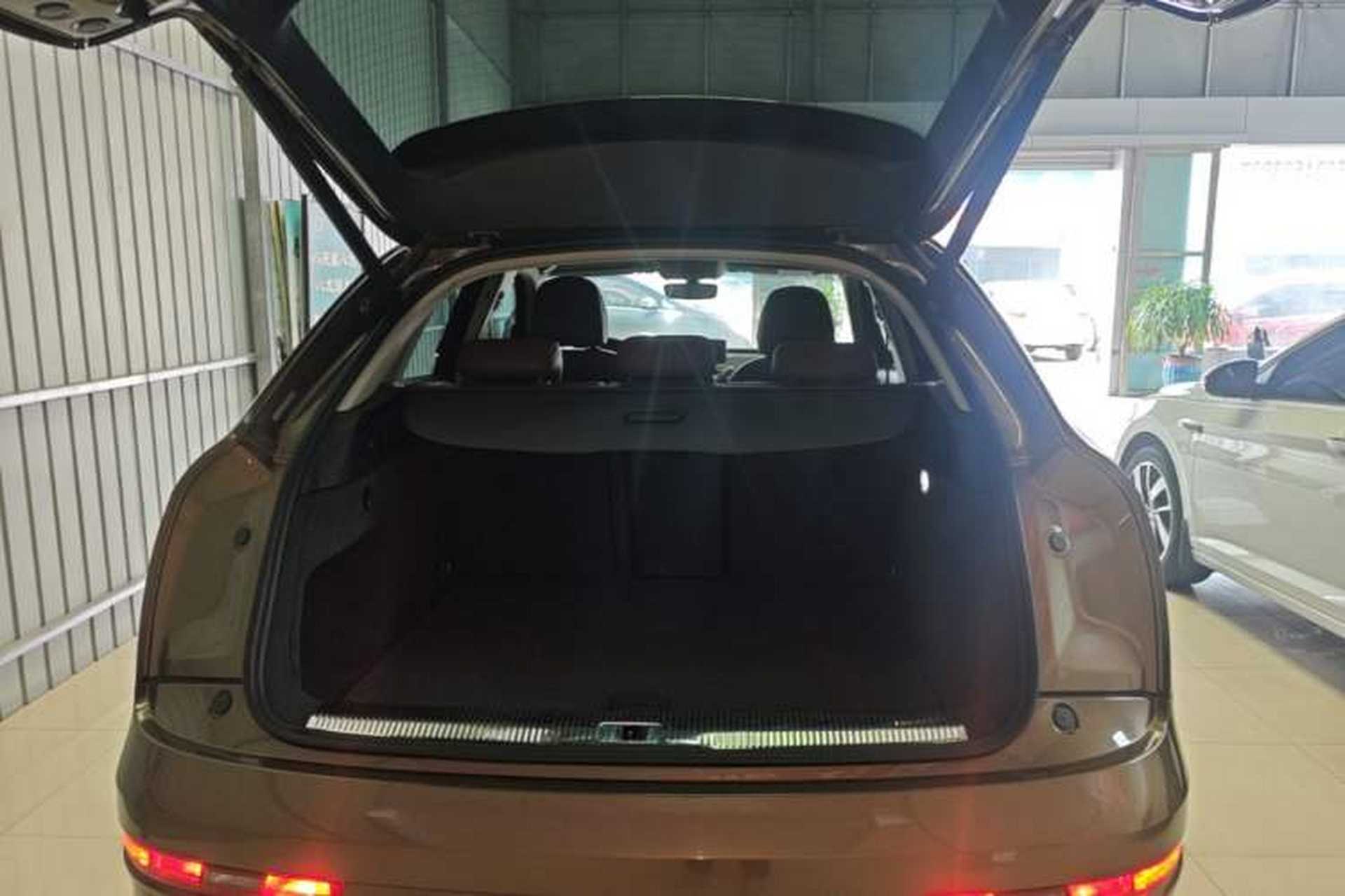 Used Audi Q3 2016 30 TFSI Fashion Model Trunk