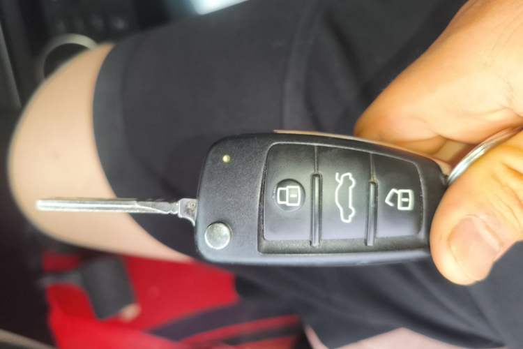 Used Audi Q3 2016 30 TFSI Standard Model Vehicle Key
