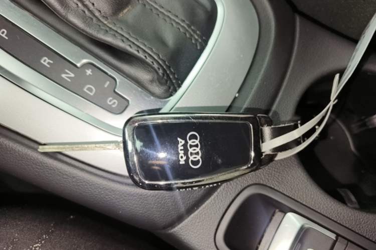 Used Audi Q3 2016 30 TFSI Standard Model Vehicle Key