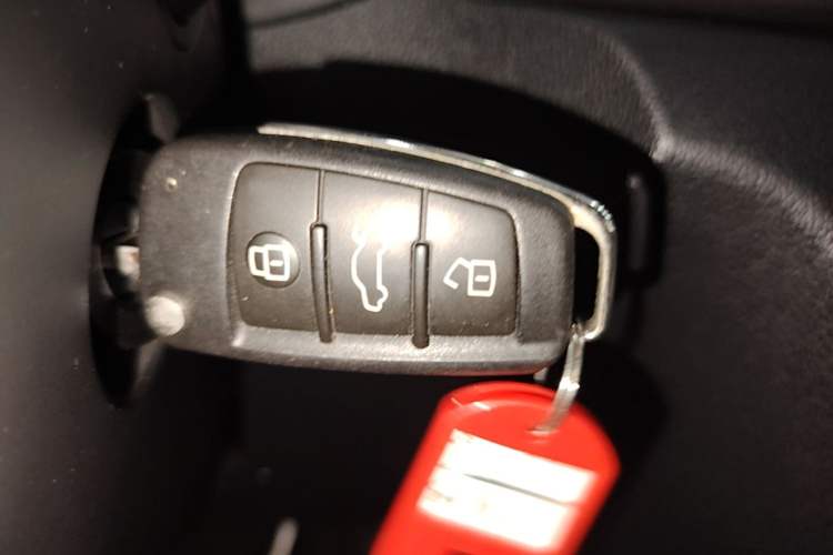 Used Audi Q3 2016 30 TFSI Fashion Model Vehicle Key