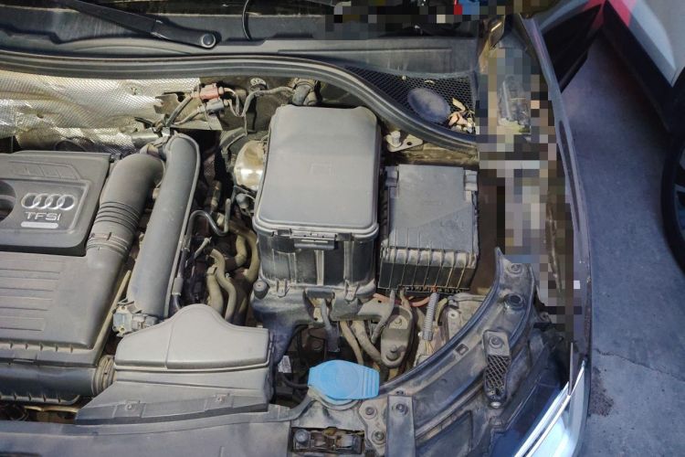 Used Audi Q3 2016 30 TFSI Fashion Model Engine Bay Left