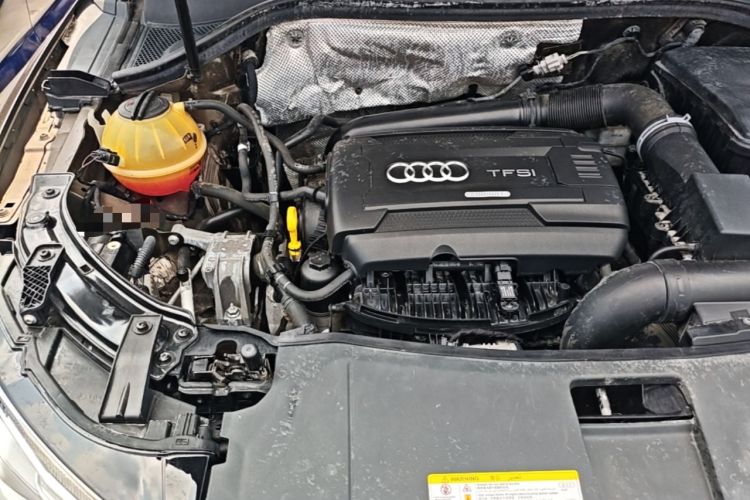 Used Audi Q3 2016 35 TFSI Style Edition Engine Bay Right