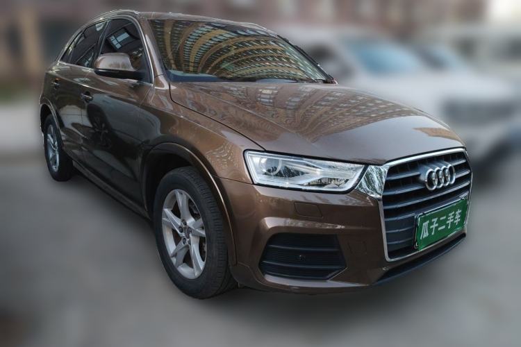 Used Audi Q3 2016 30 TFSI Fashion Model Front Right 45 Deg