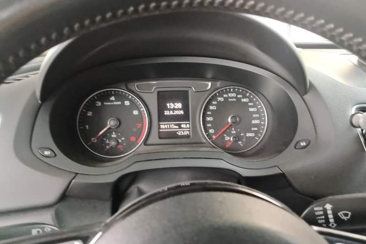 Used Audi Q3 2016 35 TFSI Fashion Model Instrument Cluster