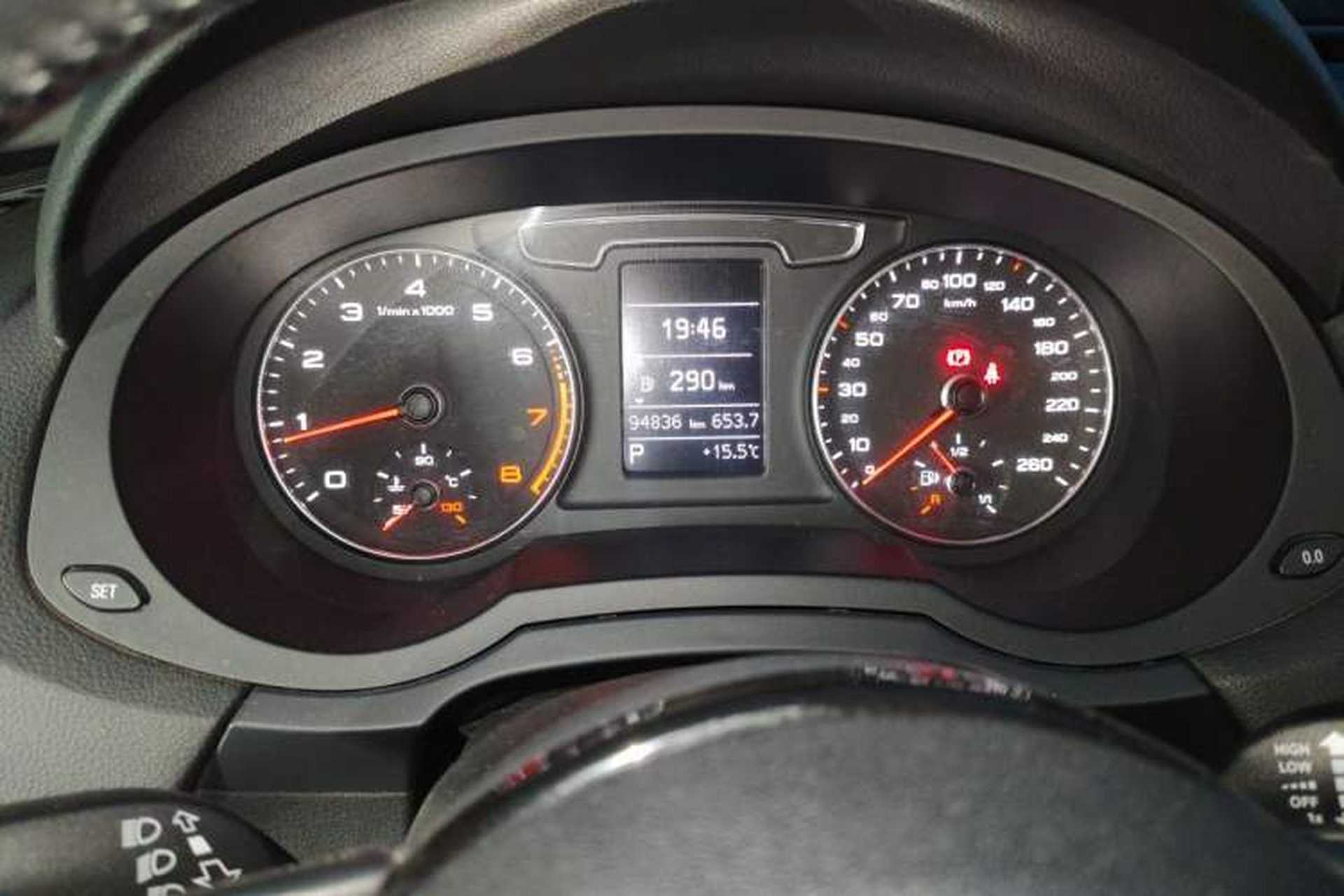 Used Audi Q3 2016 30 TFSI Fashion Model Instrument Cluster