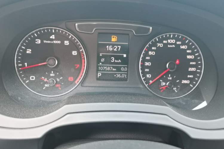 Used Audi Q3 2016 35 TFSI Fashion Model Instrument Cluster