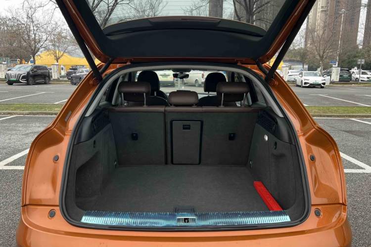 Used Audi Q3 2016 35 TFSI Style Edition Interior 15