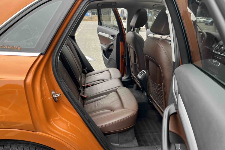 Used Audi Q3 2016 35 TFSI Style Edition Interior 3