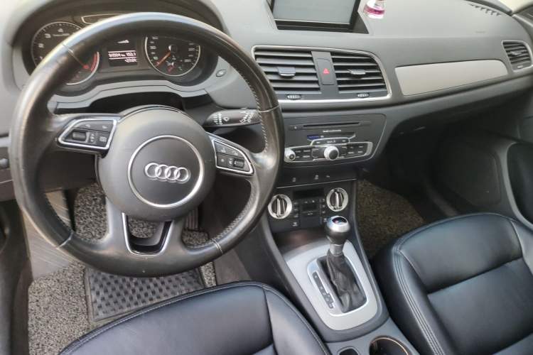 Used Audi Q3 2016 30 TFSI Collector's Edition Intelligent Model Interior 3