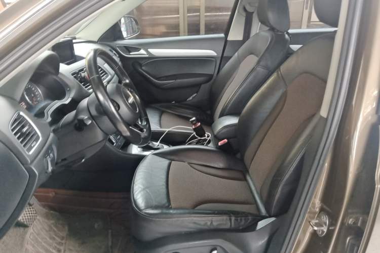 Used Audi Q3 2016 35 TFSI Fashion Model Left Front Seat