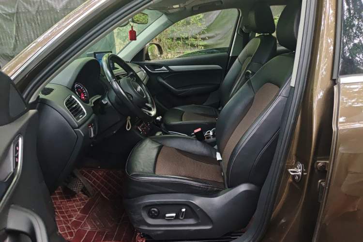 Used Audi Q3 2016 30 TFSI Fashion Model Left Front Seat