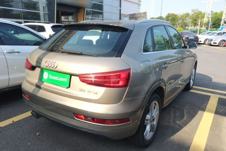 Used Audi Q3 2016 35 TFSI Fashion Model Rear Right 45 Deg