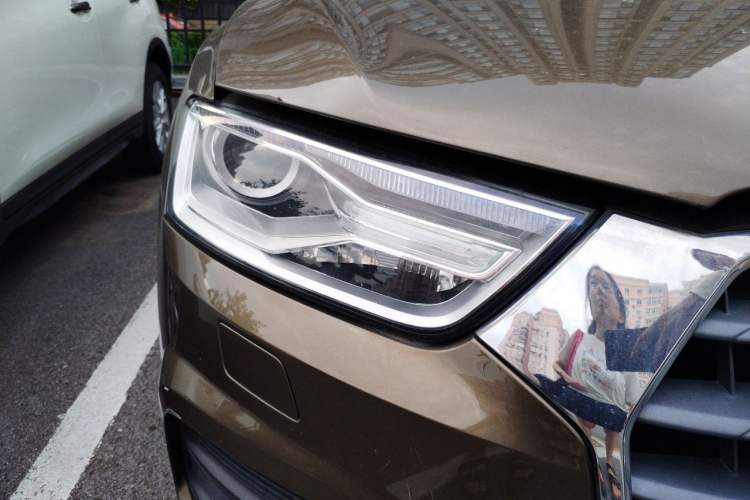 Used Audi Q3 2016 30 TFSI Fashion Model Right Front Headlight