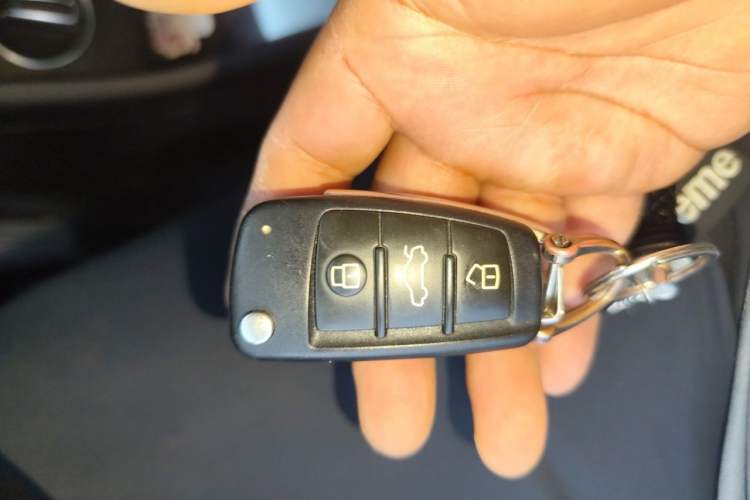 Used Audi Q3 2016 30 TFSI Fashion Model Vehicle Key