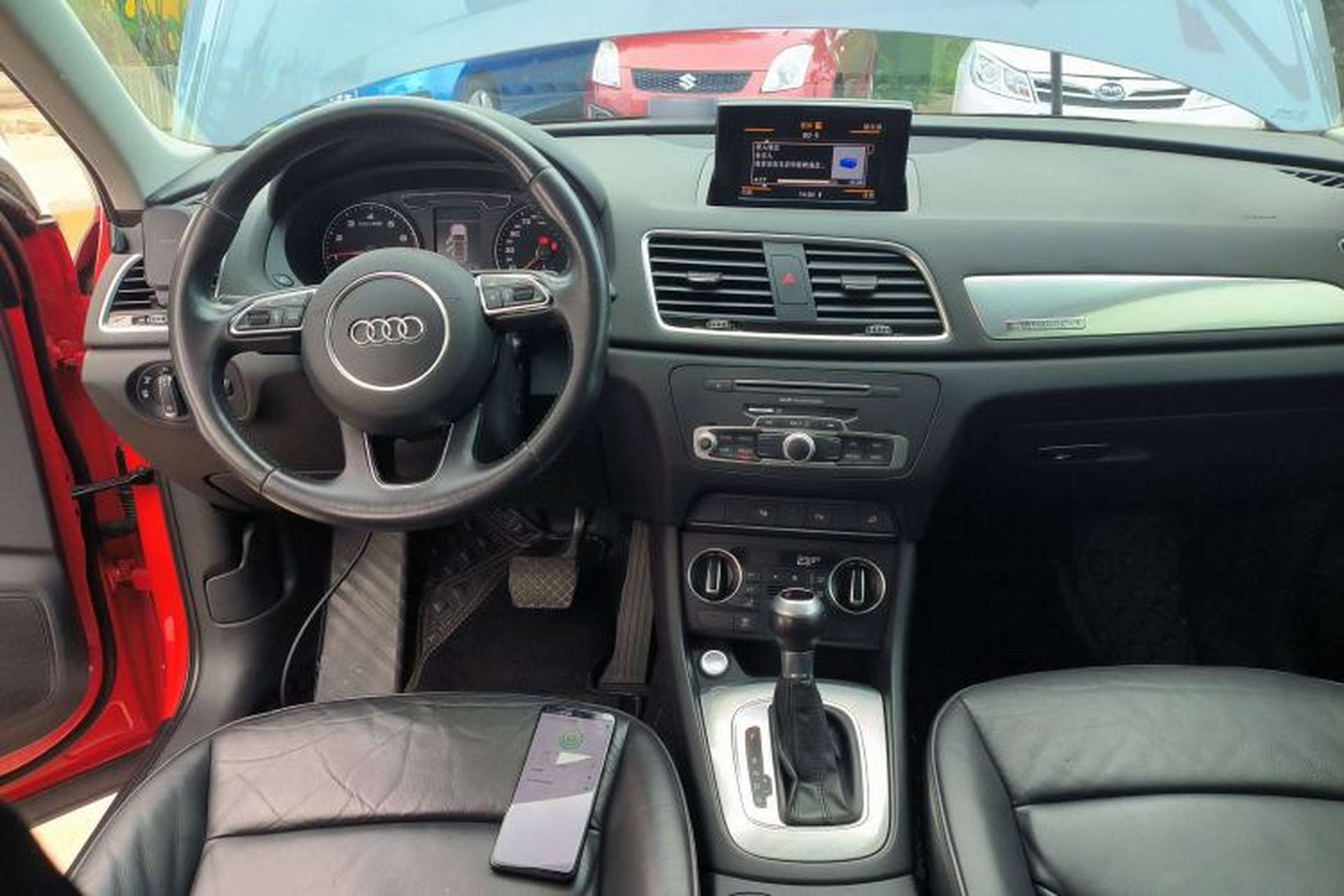 Used Audi Q3 2016 35 TFSI quattro all-wheel-drive style model Center Console
