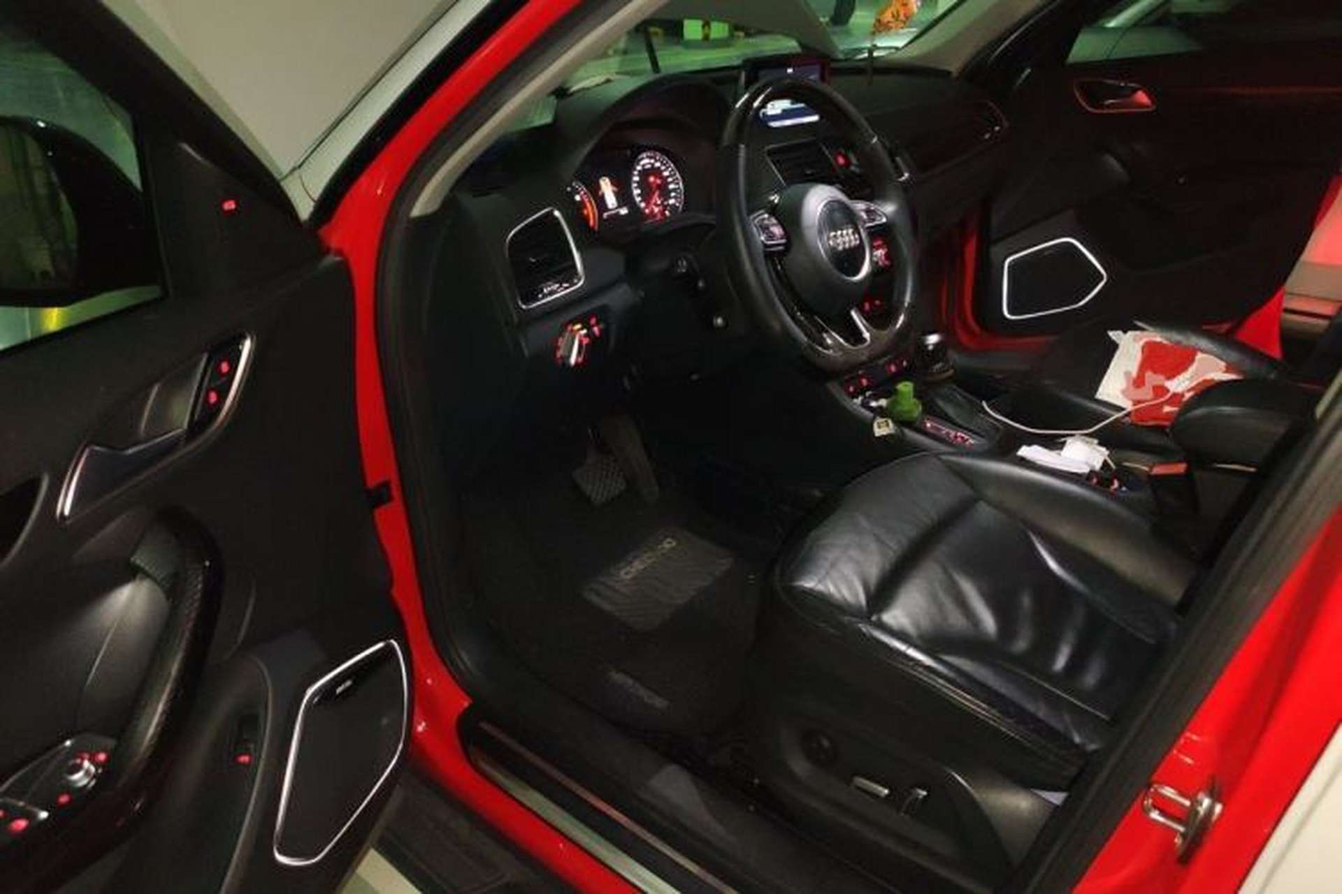 Used Audi Q3 2016 35 TFSI Style Edition Driver Seat