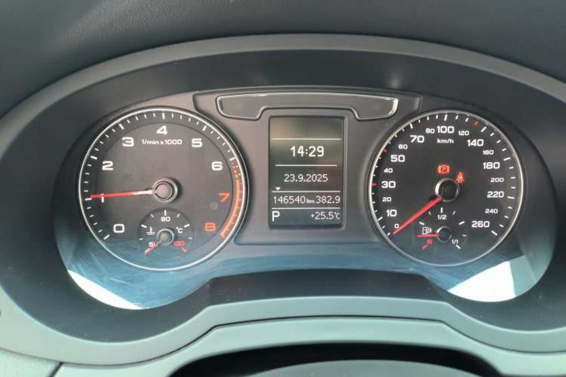 Used Audi Q3 2016 35 TFSI quattro all-wheel-drive style model Instrument Cluster