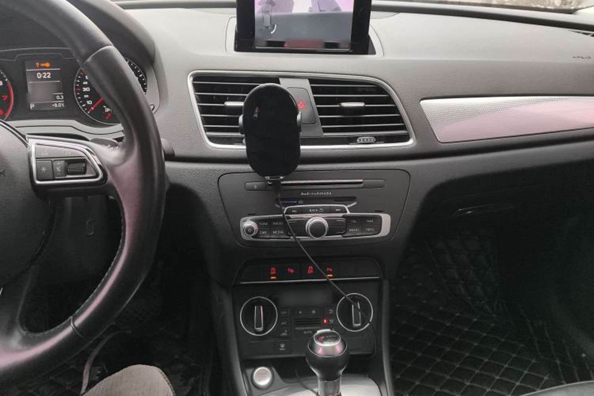 Used Audi Q3 2016 30 TFSI Fashion Model Audio And AC Panel