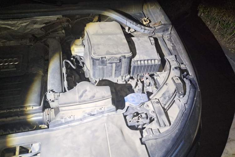 Used Audi Q3 2016 30 TFSI Fashion Model Engine Bay Left