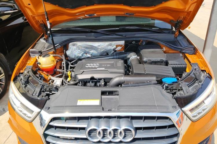 Used Audi Q3 2016 40 TFSI quattro all-wheel-drive sport model Engine Bay