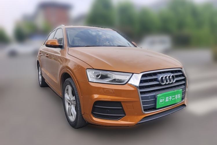 Used Audi Q3 2016 30 TFSI Fashion Model Front Right 45 Deg