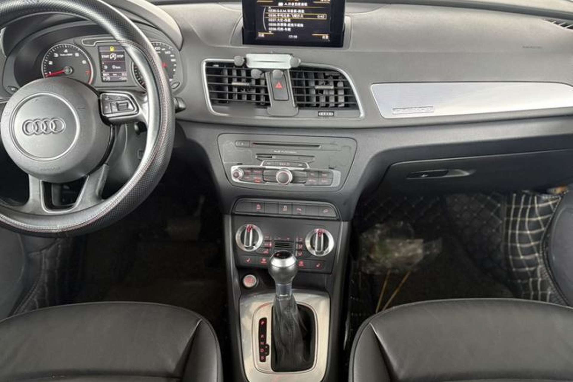Used Audi Q3 2016 35 TFSI Collection Edition quattro Enjoyment Model Interior 1