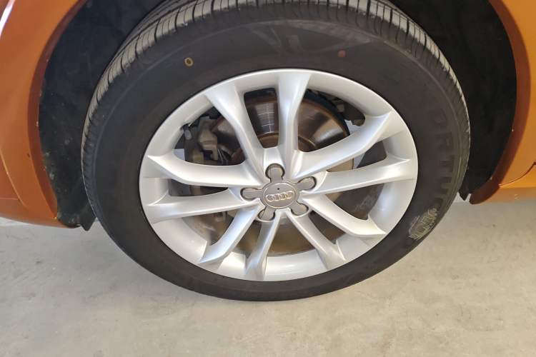 Used Audi Q3 2016 30 TFSI Collector's Edition Intelligent Model Left Front Wheel Hub