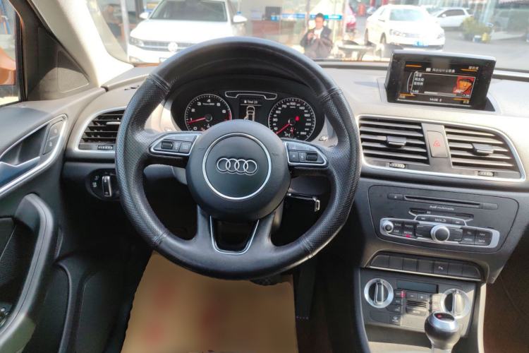 Used Audi Q3 2016 30 TFSI Collector's Edition Comfort Model Steering Wheel