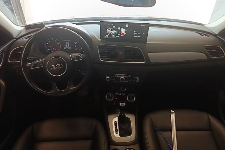 Used Audi Q3 2016 30 TFSI Collector's Edition Intelligent Model Center Console