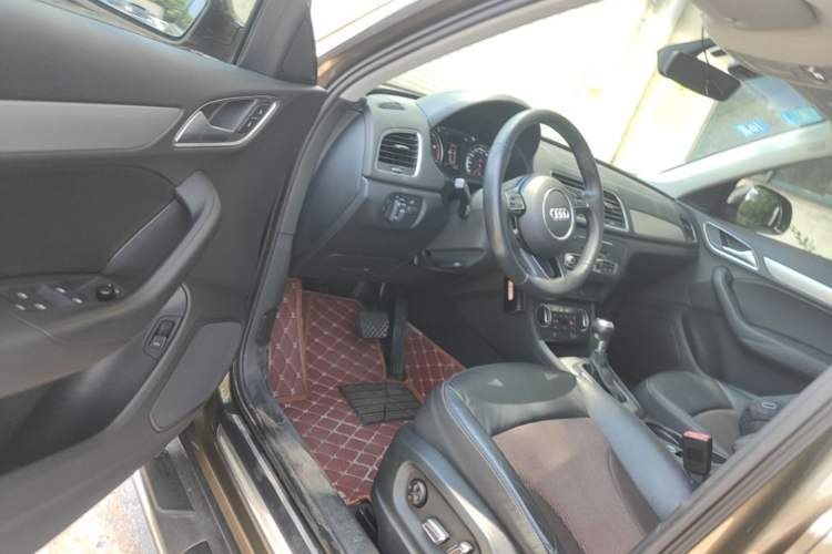 Used Audi Q3 2016 35 TFSI Fashion Model Driver Seat