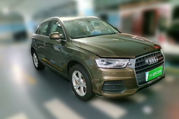 Used Audi Q3 2016 30 TFSI Fashion Model Front Right 45 Deg