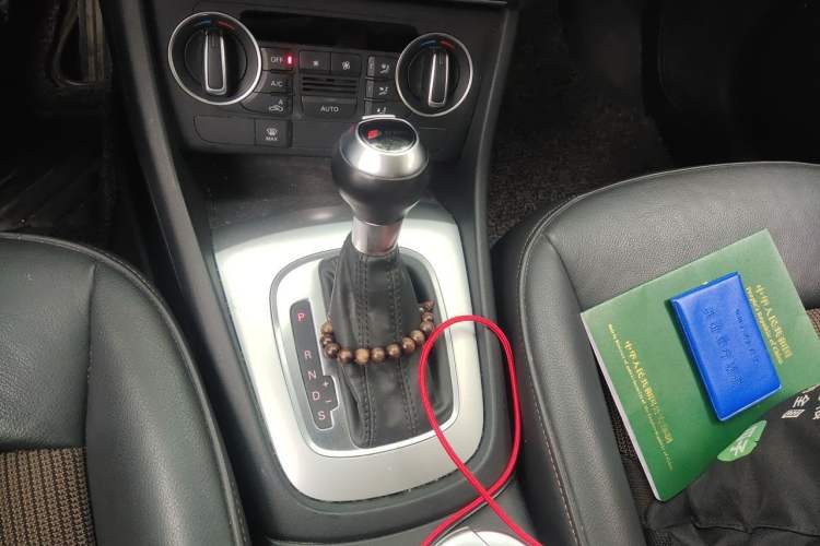 Used Audi Q3 2016 30 TFSI Fashion Model Gear Lever
