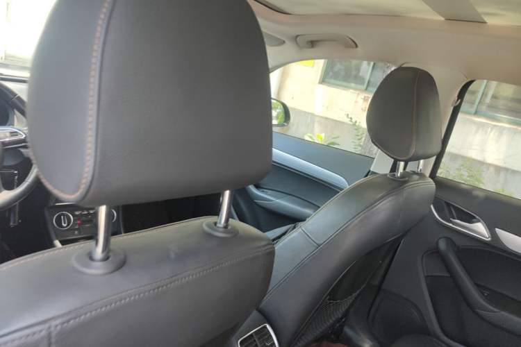 Used Audi Q3 2016 35 TFSI Fashion Model Headliner