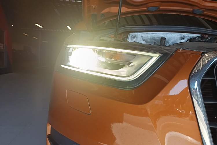 Used Audi Q3 2016 30 TFSI Collector's Edition Intelligent Model Right Front Headlight